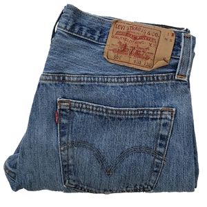Vintage Levi's 501 mom jeans